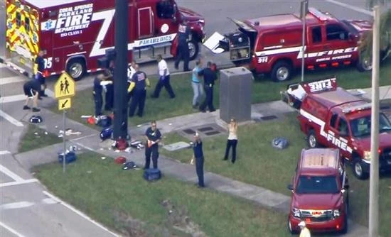 Αποκάλυψη – σοκ για το μακελειό σε σχολείο στη Φλόριντα: Υπήρχε ένοπλος βοηθός σερίφη και δεν επενέβη (βίντεο)